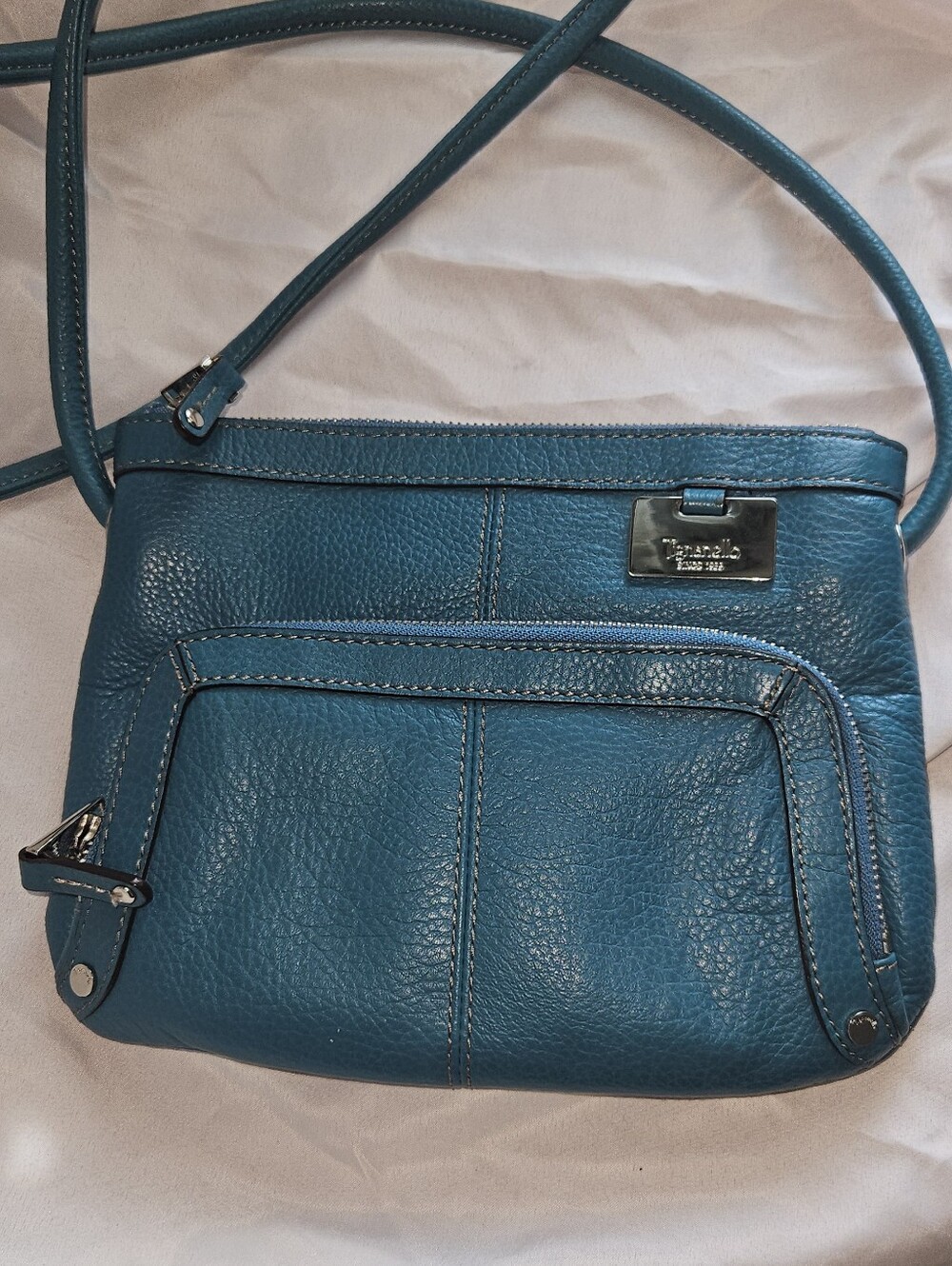 Tignanello Vibrant Teal Blue Pebbled Leather w/Silver Hardware Crossbody Bag